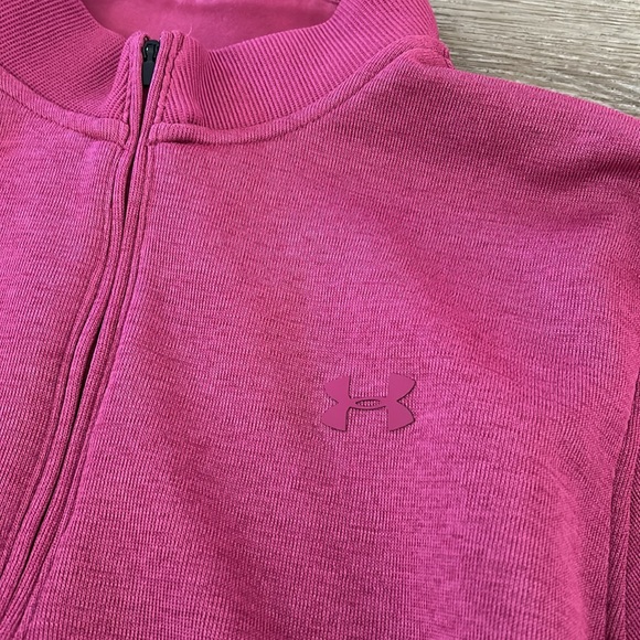 Under Armour Pullover - Picture 2 of 5